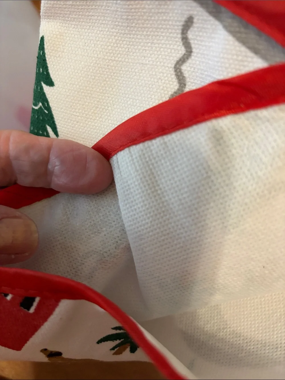 Festive Christmas Tree Skirt with Village Print 38